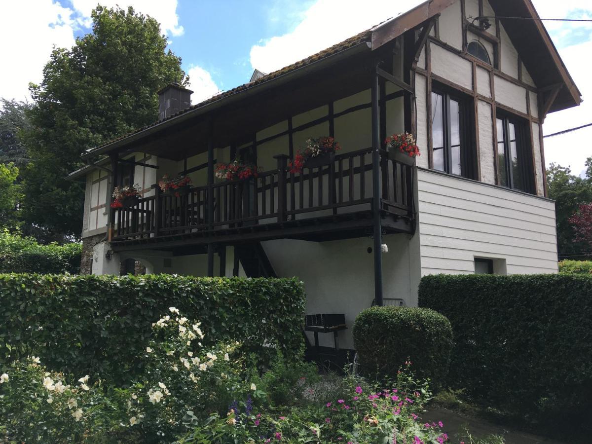 ספא Holiday Home "Les Ancolies " Gite Citadin מראה חיצוני תמונה
