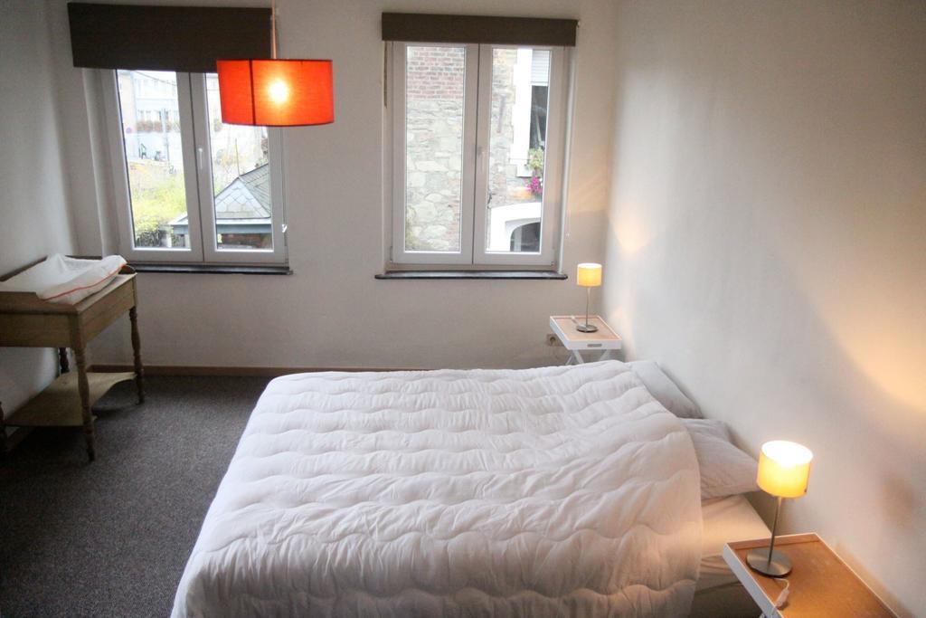 ספא Holiday Home "Les Ancolies " Gite Citadin חדר תמונה